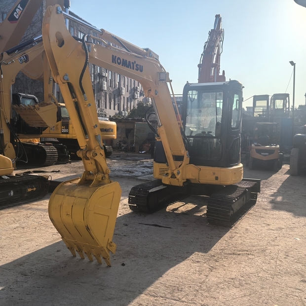 2025 Komatsu PC55MR-48335147