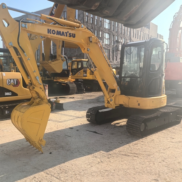 2025 Komatsu PC55MR-48335148