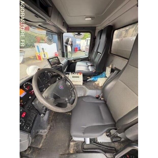 Scania P280-48337059