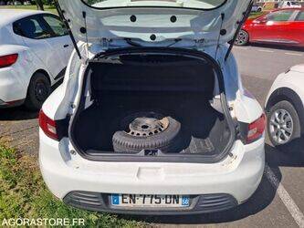 2017-renault-clio-1470160-48337132