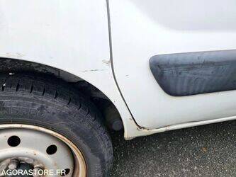 renault-kangoo-1470166-48337333