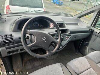 citroen-jumpy-1470172-48337575