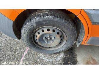 2014-renault-traffic-1470174-48337641
