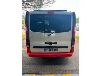 renault-trafic-1470181-48337830