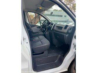 renault-trafic-1470181-48337833