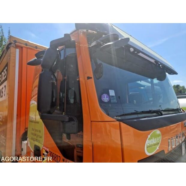 Iveco AD190S-48338112