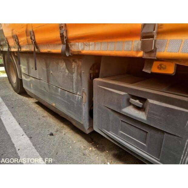 Iveco AD190S-48338141