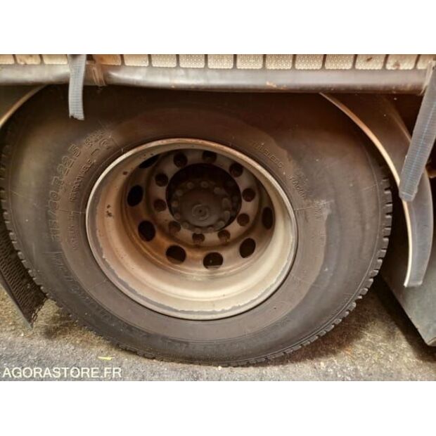 Iveco AD190S-48338147