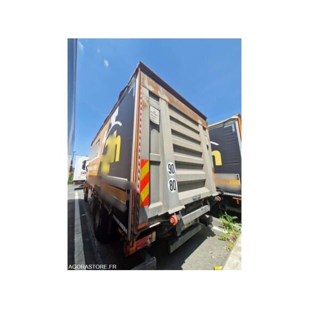 Iveco AD190S-48338148
