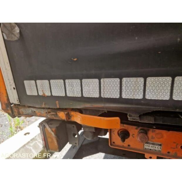 Iveco AD190S-48338161