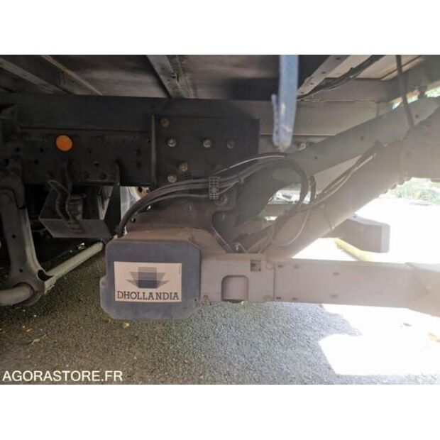 Iveco AD190S-48338183