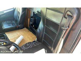 iveco-stralis-330-1470205-48338791