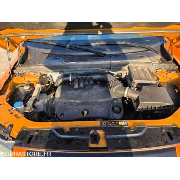 Land Rover Freelander 2-48339008