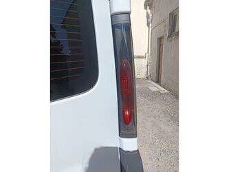renault-trafic-1470220-48339254
