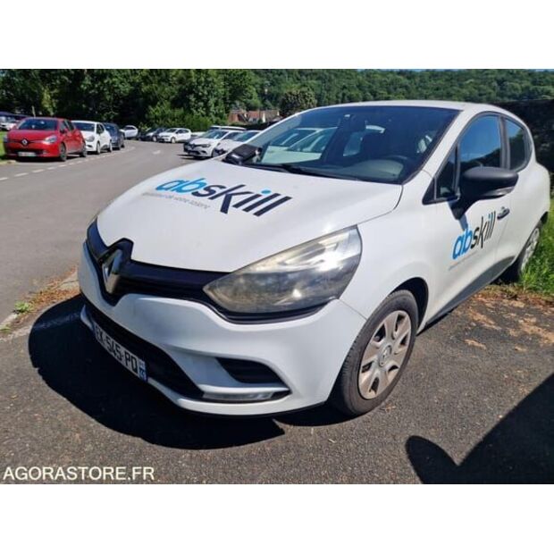 Renault Clio-48339855