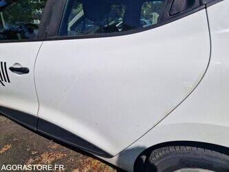 renault-clio-1470239-48339864