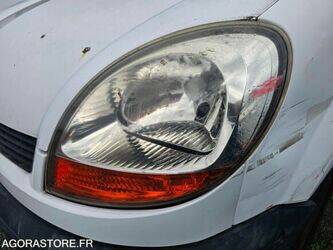 2004-renault-kangoo-1470241-48339917