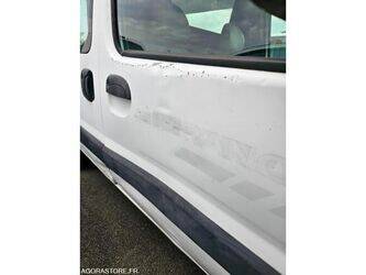 2004-renault-kangoo-1470241-48339928