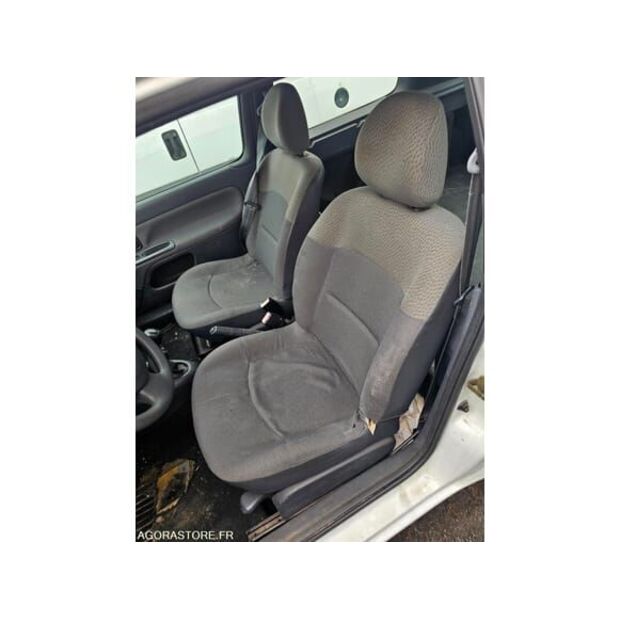 2004 Renault Clio-48340115