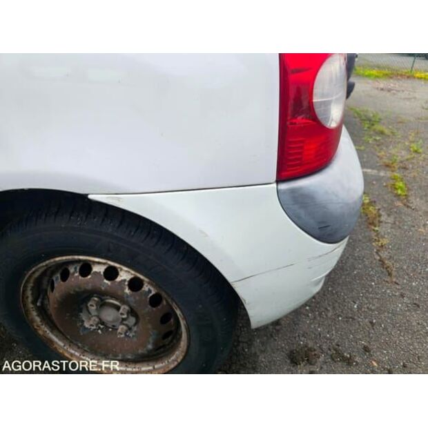 2004 Renault Clio-48340141