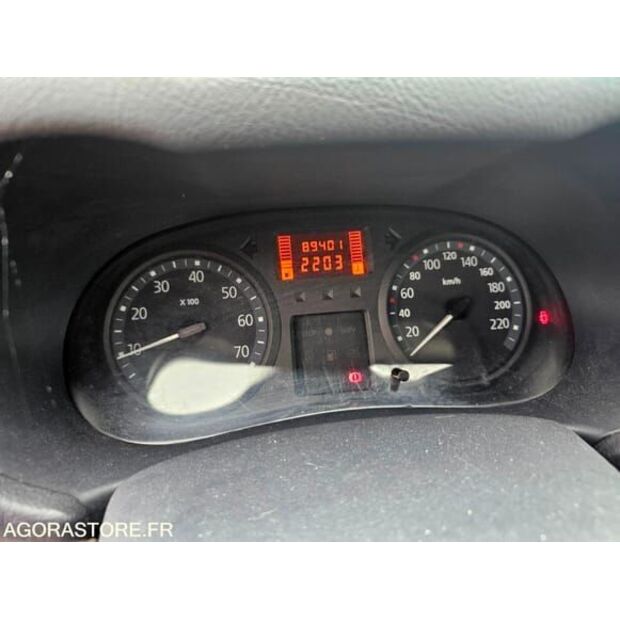2004 Renault Clio-48340149