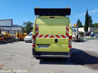 2010-citroen-jumper-1470246-48340154