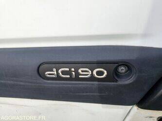 renault-master-1470250-48340475