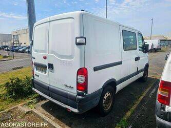 renault-master-1470250-48340481