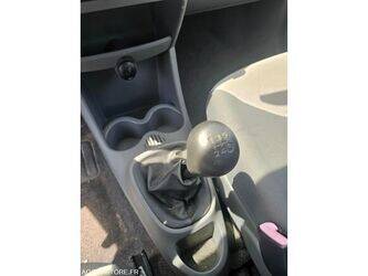 2008-citroen-c1-1470255-48340642