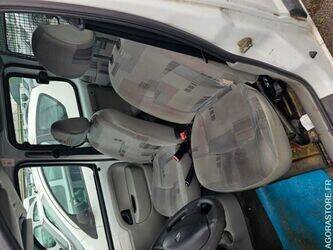 2008-renault-kangoo-1470262-48340945