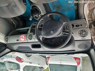 2008-renault-kangoo-1470262-48340972