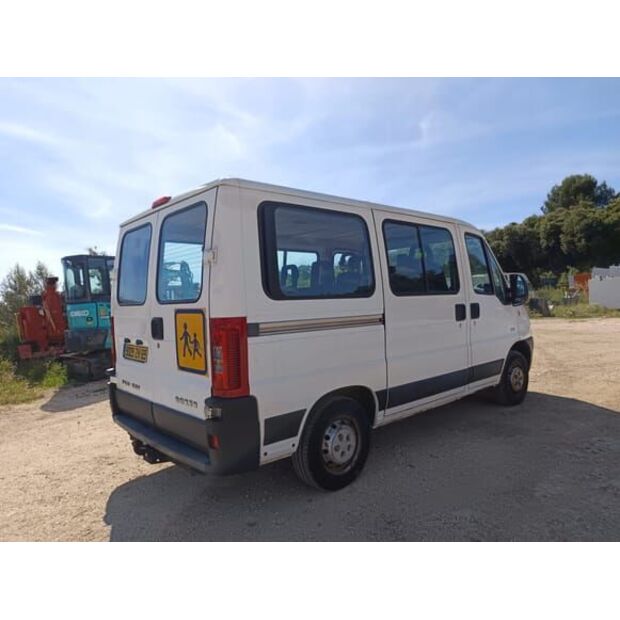 Peugeot BOXER-48341767