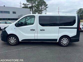 opel-vivaro-1470289-48341813