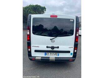 opel-vivaro-1470289-48341815