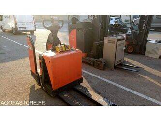 toyota-lpe200-48341845