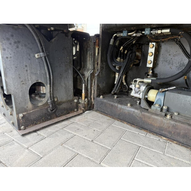 2016 بوماج BF 600P-2-48346162