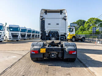 2020-man-tgx-18-470-1470340-48347262