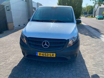 2018-mercedes-benz-vito-109-cdi-48347474