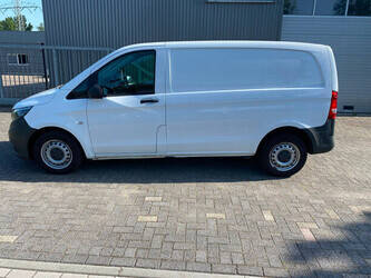 2018-mercedes-benz-vito-109-cdi-48347476