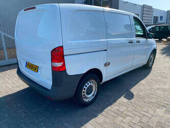2018-mercedes-benz-vito-109-cdi-48347478