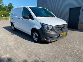 2018-mercedes-benz-vito-109-cdi-48347479
