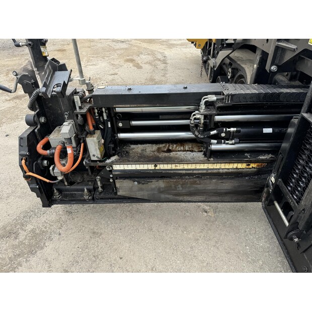 2023 Caterpillar AP555F-48347886