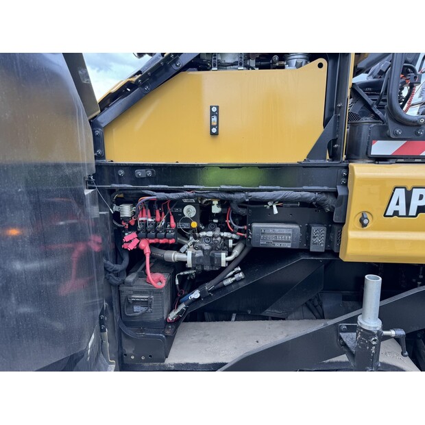 2023 Caterpillar AP555F-48347893
