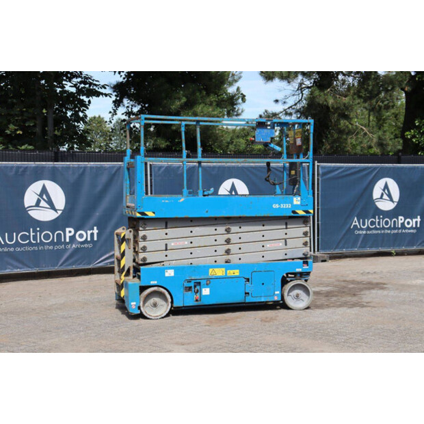 2007 Genie GS-3232-48348284