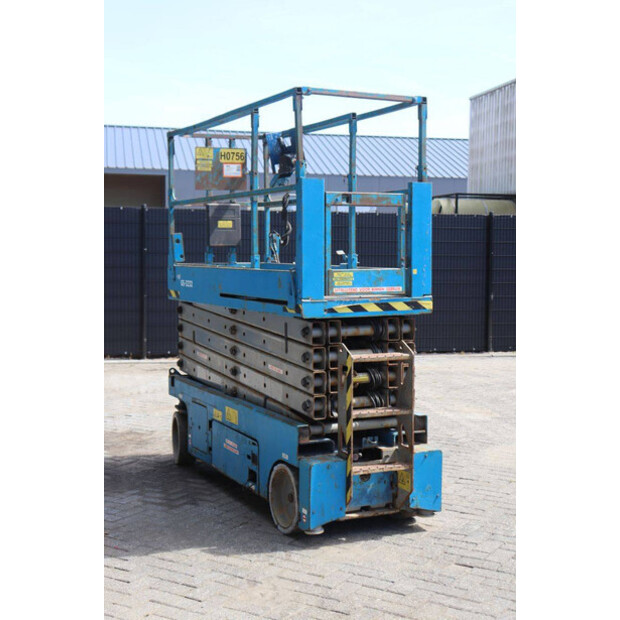 2007 Genie GS-3232-48348290