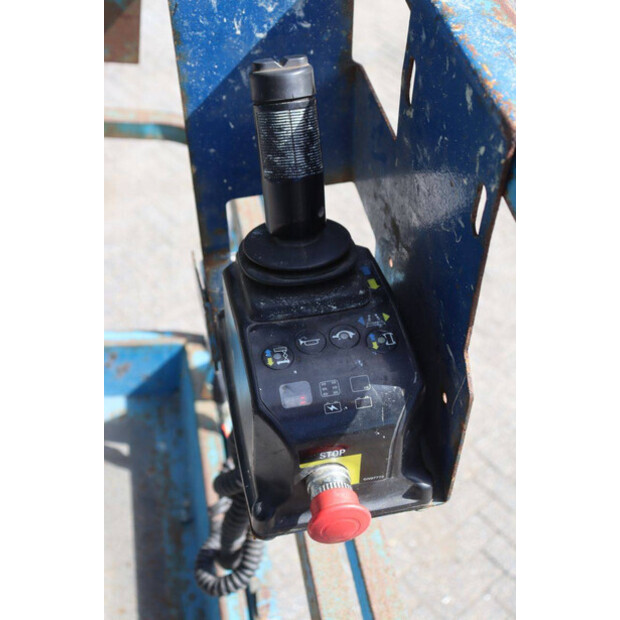 2007 Genie GS-3232-48348303
