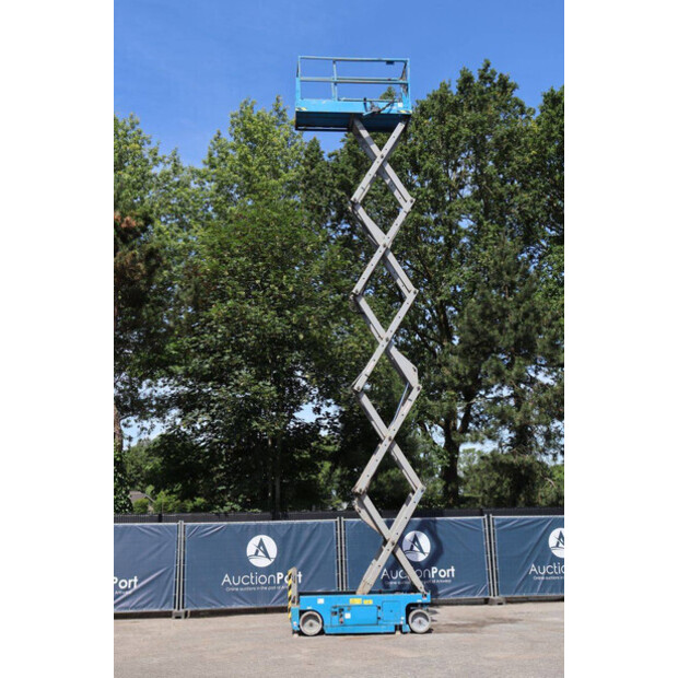 2007 Genie GS-3232-48348306