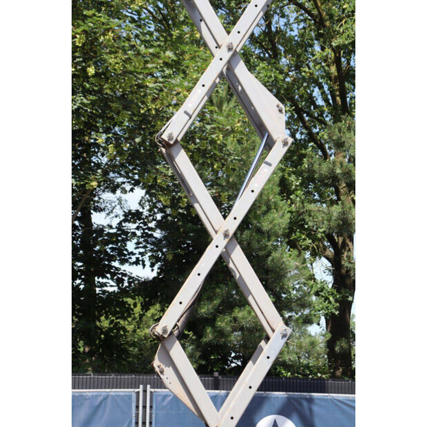 2007 Genie GS-3232-48348307