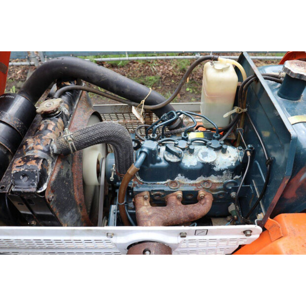 KUBOTA B1402DT-48348797