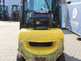 2010-nissan-u1d2a20lq-48350472